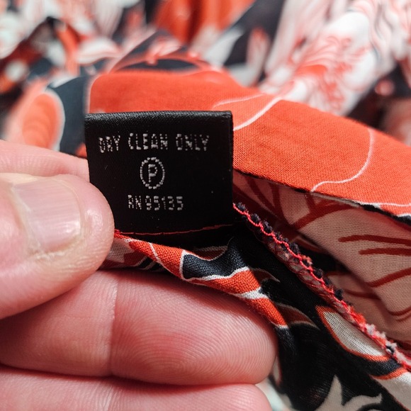 Lafayette 148 Shirt Top Women Size 8 Button‎ Up Floral Red Black White Cotton - Picture 6 of 12